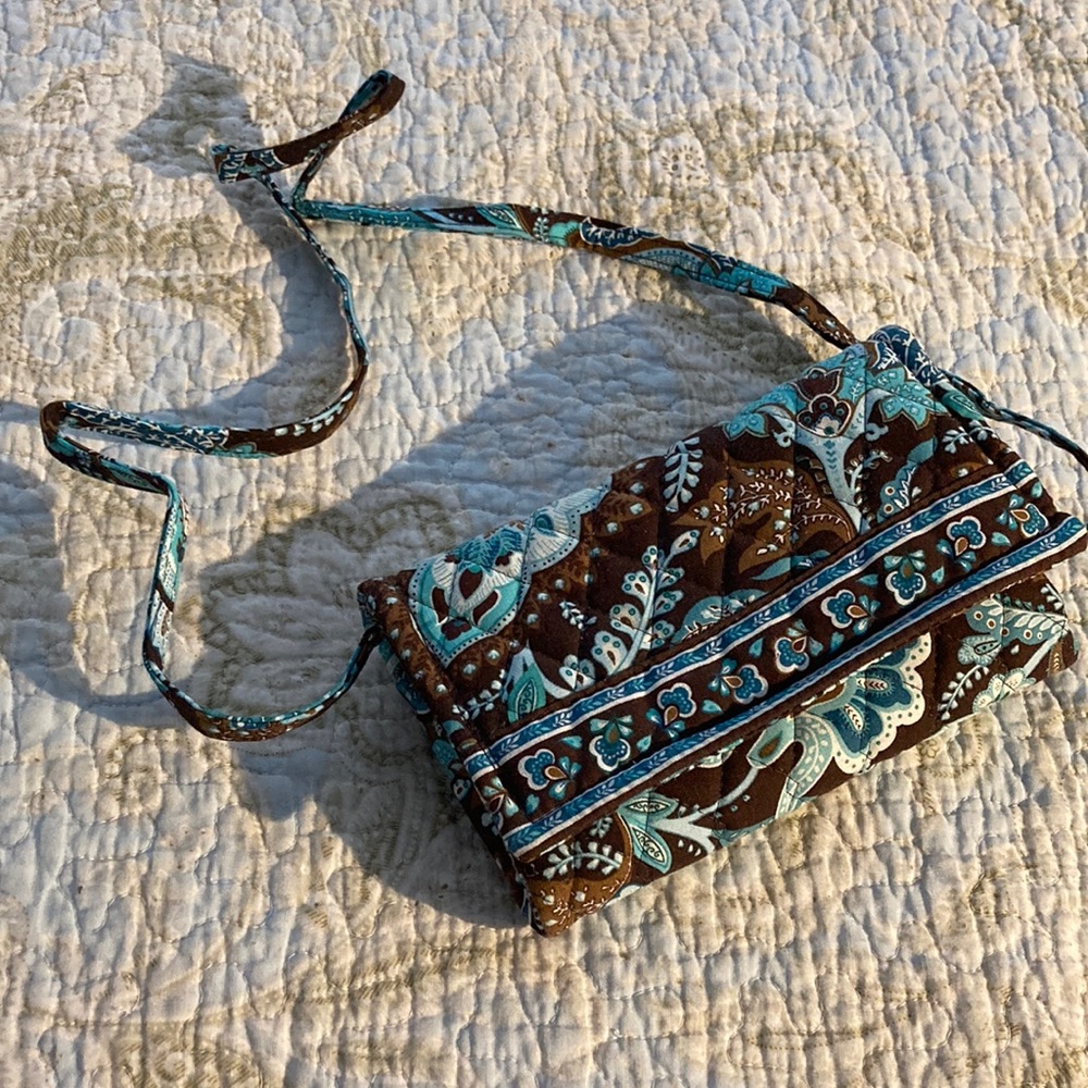 Vera Bradley cross over wallet purse